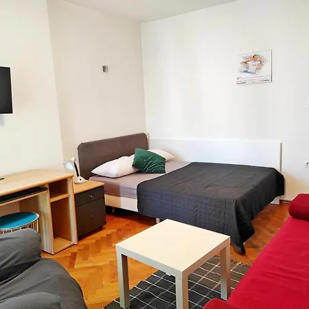 Апартаменты Ema Apartman