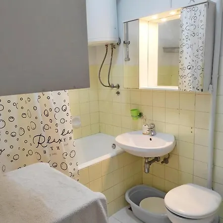 Ema Apartman Апартаменты *